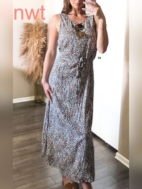 RW&CO Summer Leopard Print Midi Dress NWT Tie Waist Animal Print Size Lg Cool